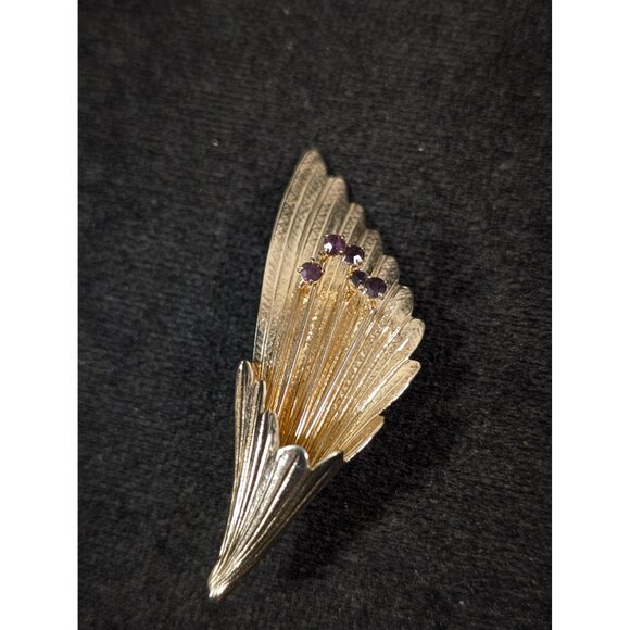 Vintage Sarah Coventry Purple Rhinestone Gold Tone Flower Spray Brooch Gold Tone - Picture 2 of 11